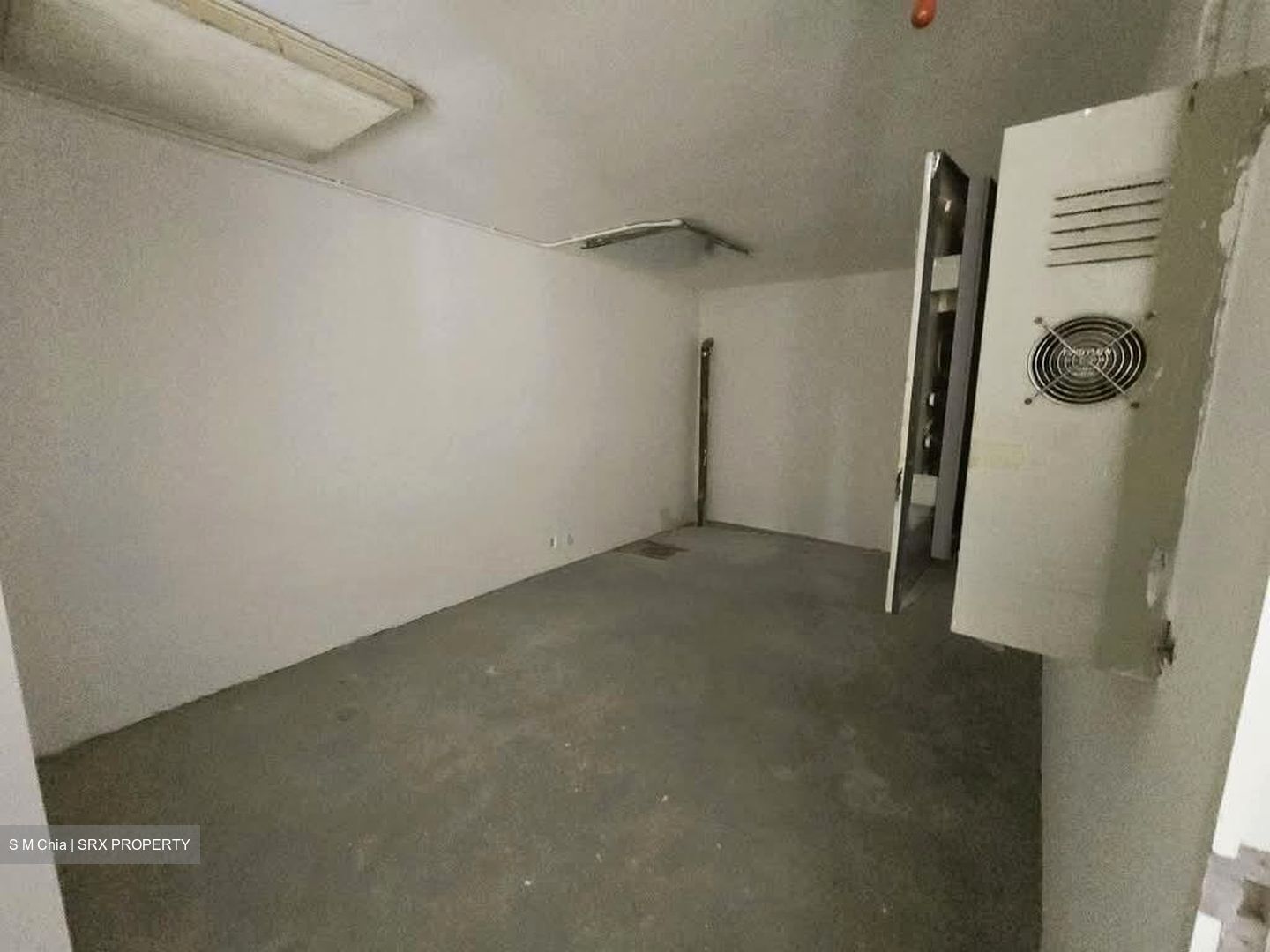 Mohamed Sultan Road (D9), Retail #567966011